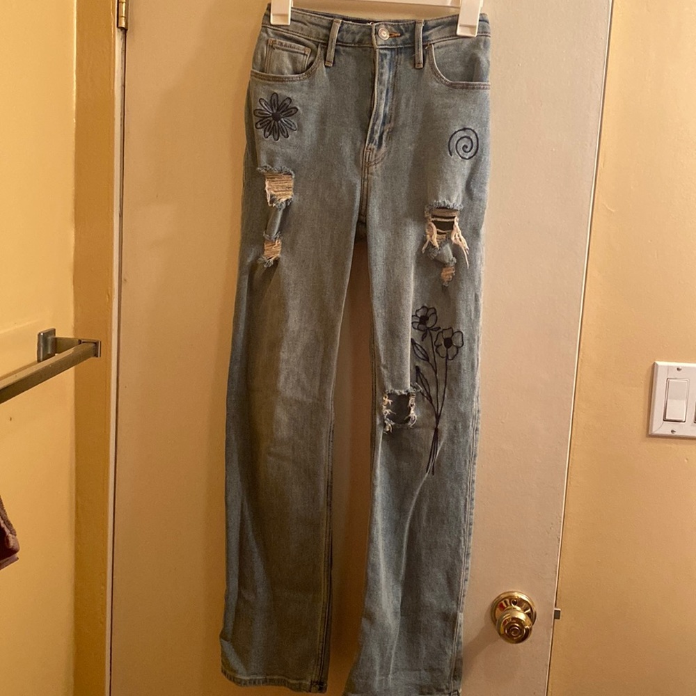 Hollister high rise distressed dad jeans